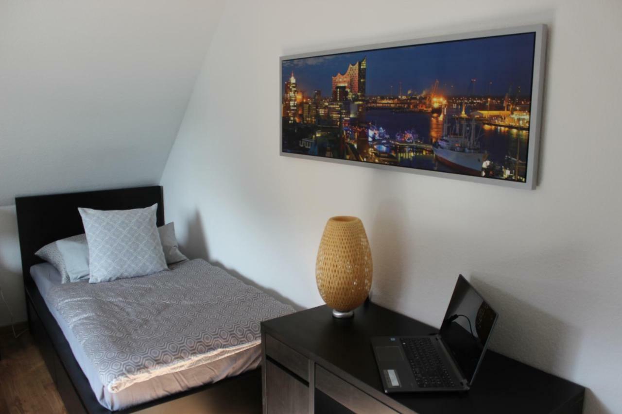 Ferienhaus an der Grenze zu Hamburg Zentrale Lage Neu Wulmstorf Exterior foto